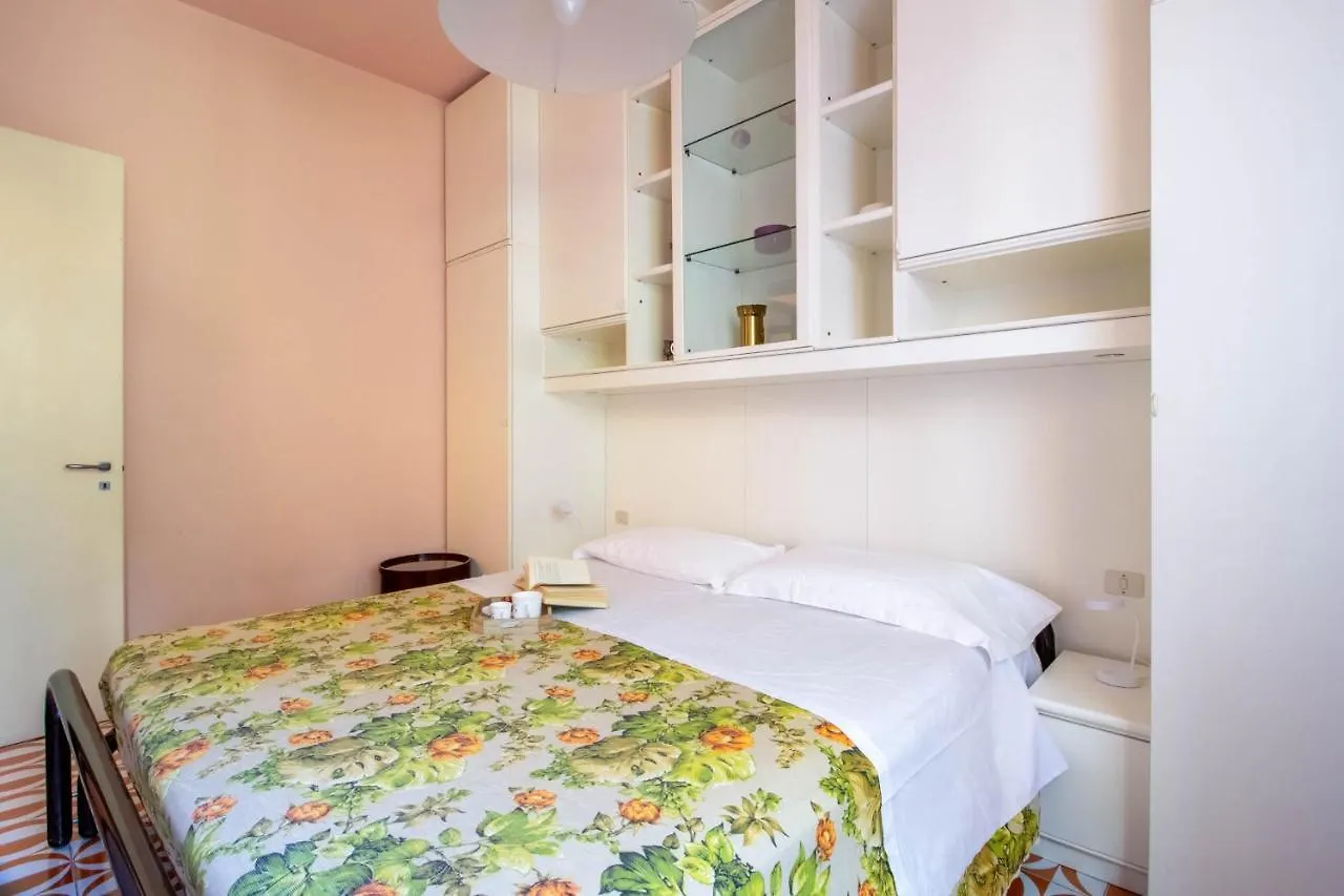 Eucalipto Apartment Rapallo 0*,  Italy
